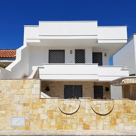 Casa La *